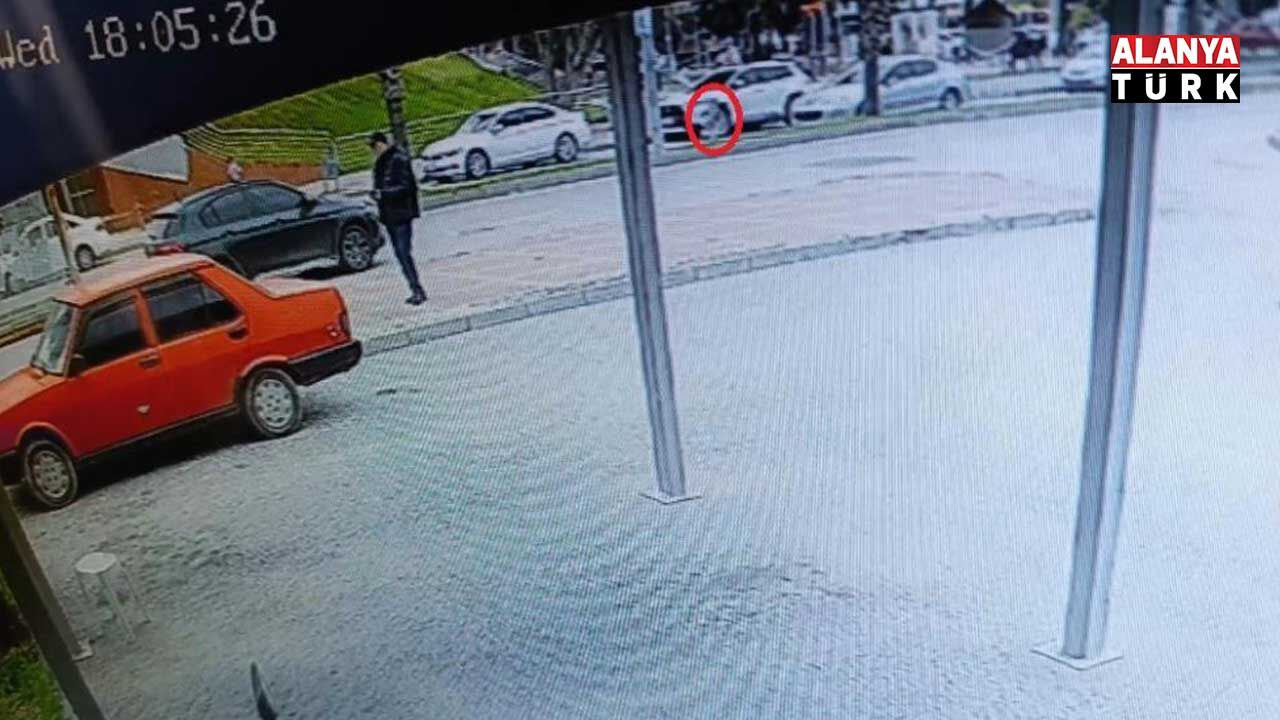 Yola Firlayan Çocuk 2