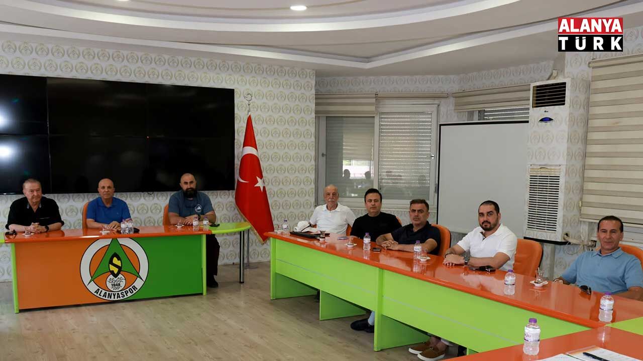 Kulüp Zi̇yaret 3