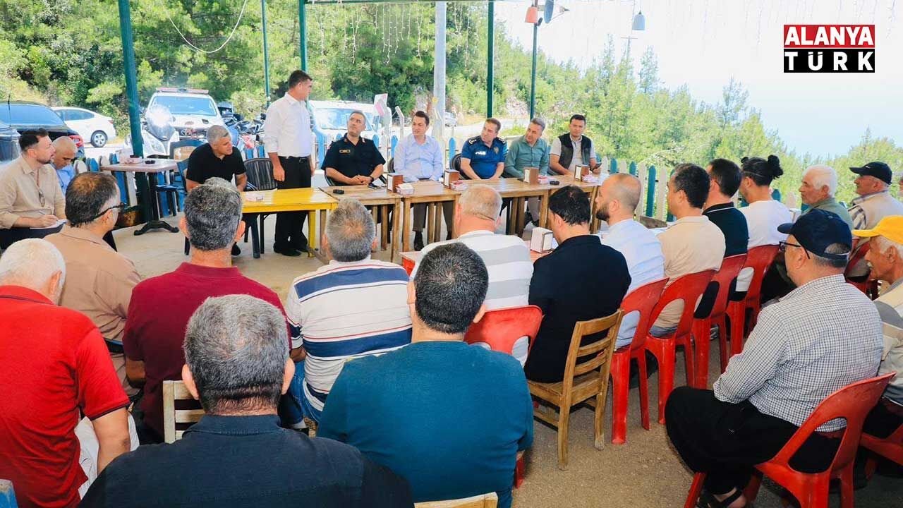 Zi̇yaret 4