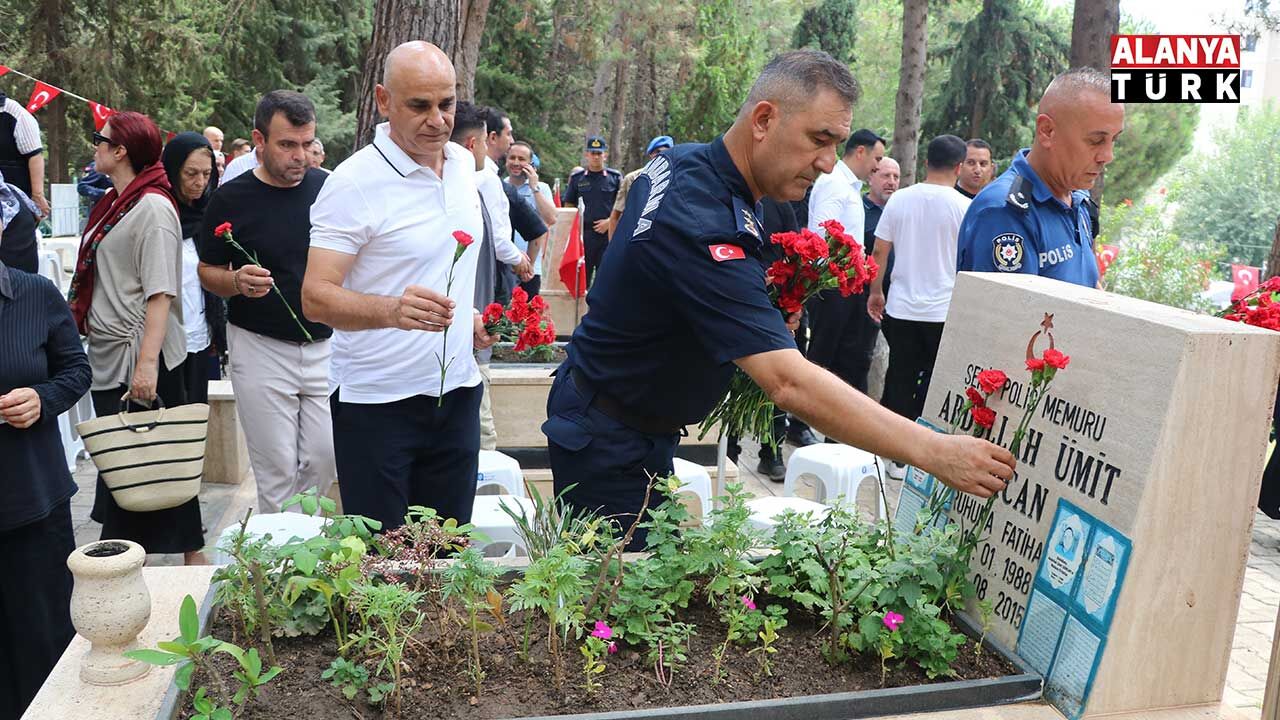 Şehi̇t Anma 6