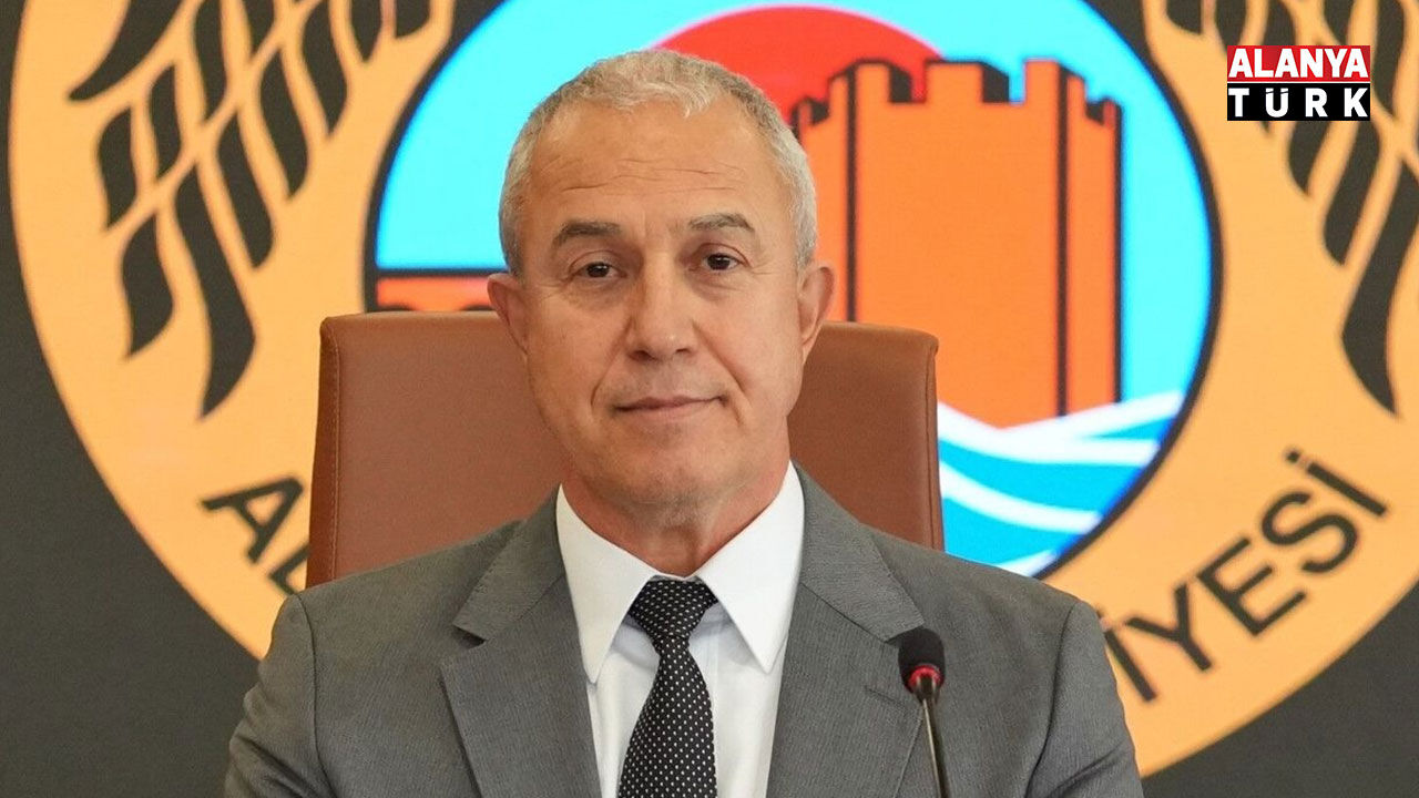 Son dakika! Alanya Belediye Başkanı Özçelik CHP’den ihraç edildi