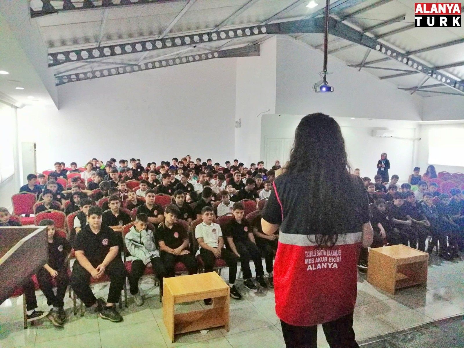Alanya’da Öğrencilere Afet Eğitimi