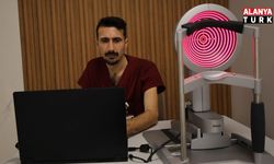 Akdeniz Üniversitesi Hastanesi'nde göz hastalıklarına lazer ile tedavi
