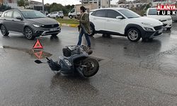 Otomobille çarpışan motosikletli yaralandı