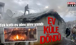 Tek katlı ev alev alev yandı