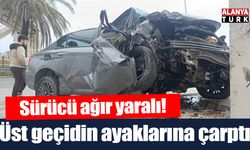 Çarpışan iki araçtan biri üst geçidin ayaklarına çarptı: 1 ağır yaralı