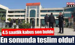 Kaymakamlık binasında ateş açarak kendini odaya kilitleyen şahıs teslim oldu