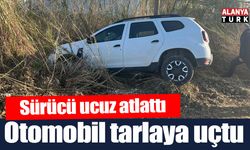 Otomobil tarlaya uçtu, sürücü kazayı burnu bile kanamadan atlattı