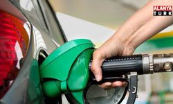 SON DAKİKA: AKARYAKIT FİYATLARI DİP YAPTI! MOTORİN 58 TL’YE GERİLEDİ