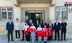 Ülkü Ocakları çocukları sevindirdi