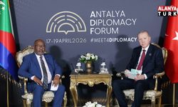 Cumhurbaşkanı Erdoğan Komorlar Birliği Cumhurbaşkanı Assoumani Azali ile görüştü