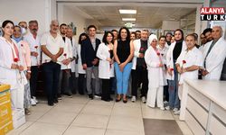 LABORANTLAR ÖZEL GÜNLERİNDE UNUTULMADI