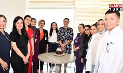 ALANYA EĞİTİM VE ARAŞTIRMA HASTANESİ’NDE EBELER HAFTASI UNUTULMADI