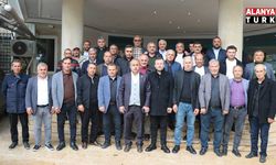 Alanya’da muhtarlar vergi ve su faturası için imza kampanyası başlattı