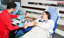 Kan bağışına tam destek verdiler