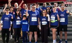 Otizm farkındalığı için koştular