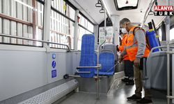 Toplu ulaşım araçları temizlenerek sefere hazırlanıyor