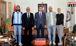 Alanya Kaymakamı Şakir Öner Öztürk’e Ultra Trail teşekkürü