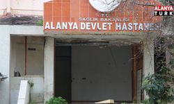 Yılların Sorunu Tarihe Karışıyor! Alanya Eski Devlet Hastanesi’nde Yıkım Başladı