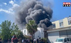 Antalya'da depo yangını