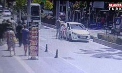 Antalya'da yaya geçidinden geçmeye çalışan Alman turistin ayağını otomobil ezdi