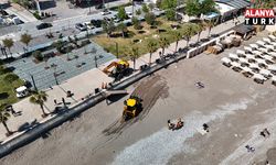 Konyaaltı Sahili'nde sezon öncesi hazırlıklar başladı