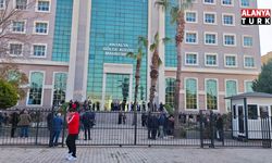 Muhittin Böcek'in de yargılandığı davada "tehdit" ve "menfaat" iddiaları