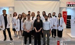 Önlük giyme heyecanını yaşadılar