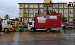 Alanya’da yağmurun ardından rögar taştı