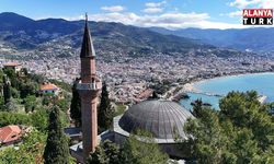 Alanya Kalesi'ndeki 800 yıllık miras turist akınına uğruyor