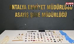 Antalya'da 410 bin lira değerinde ziynet eşyası çalan hırsız yakalandı