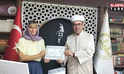 Alanya’da Alman vatandaşı kadın Müslümanlığı seçti