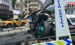 Alanya'da motosiklet ile otomobil çarpıştı: 1 yaralı