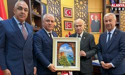 ALTSO heyeti Devlet Bahçeli’ye dosya sundu