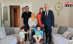 Doğuştan engelli Kerem'in karne mutluluğu tekerlekli sandalye ile taçlandı
