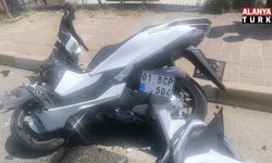 Alanya'da minibüs ile motosiklet çarpıştı: 1'i ağır, 2 yaralı