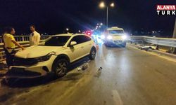 Alkollü sürücünün kullandığı araç önündeki araca arkadan çarptı: 3 yaralı