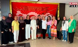 AK Parti Alanya Kadın Kolları'ndan huzurevi sakinlerine anlamlı ziyaret