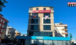 CHP Antalya İl Kadın Kolları Başkanı Karaman görevden alındı