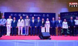 ANTALYA’DA “SIFIR ATIK, ÇEVRE VE İKLİM DEĞİŞİKLİĞİ ÇALIŞTAYI” GERÇEKLEŞTİRİLDİ