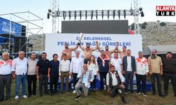 Feslikan Yağlı Pehlivan Güreşleri'ni Başpehlivan Erkan Taş kazandı