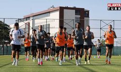 Alanyaspor kamp çalışmalarına başladı