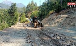 Alanya'nın kırsalında yol seferberliği! Heyelan hasarlı yollar tek tek yenileniyor