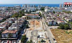 Muratpaşa, raket sporlarının yeni merkezini kuruyor