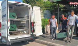 Otel odasında ölü bulundu, yanındaki maddeler ekipleri alarma geçirdi