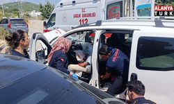 Otomobil ile hafif ticari araç kafa kafaya çarpıştı: 1 yaralı