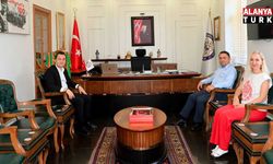 Türkdoğan ve eşinden Kaymakam Öztürk’e ziyaret