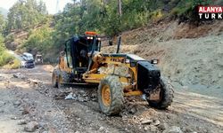Kırsal mahalle yollarına yaz bakımı
