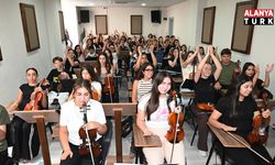 Kemer’de 30 Ağustos Zafer Bayramı hazırlıkları sürüyor