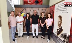 Alanya’da gençlere “geleceğin meslekleri” anlatıldı